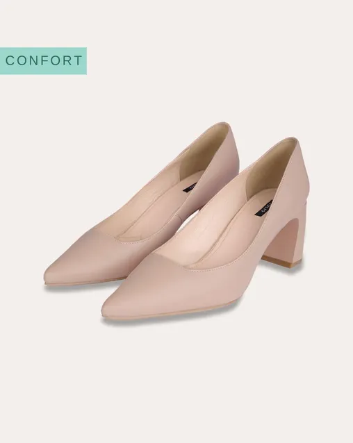 Zapatilla Pump De Piel Nude Tacón Cuadrado