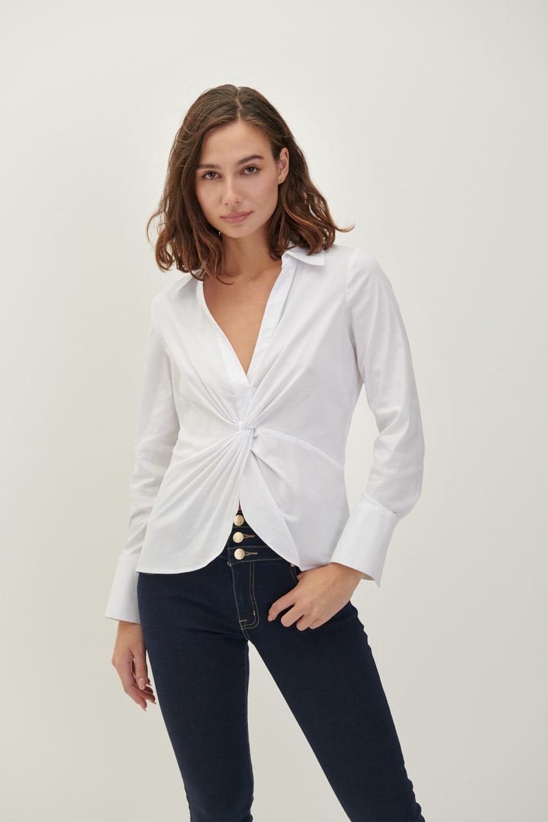 Blusa corte princesa con cuello outlet