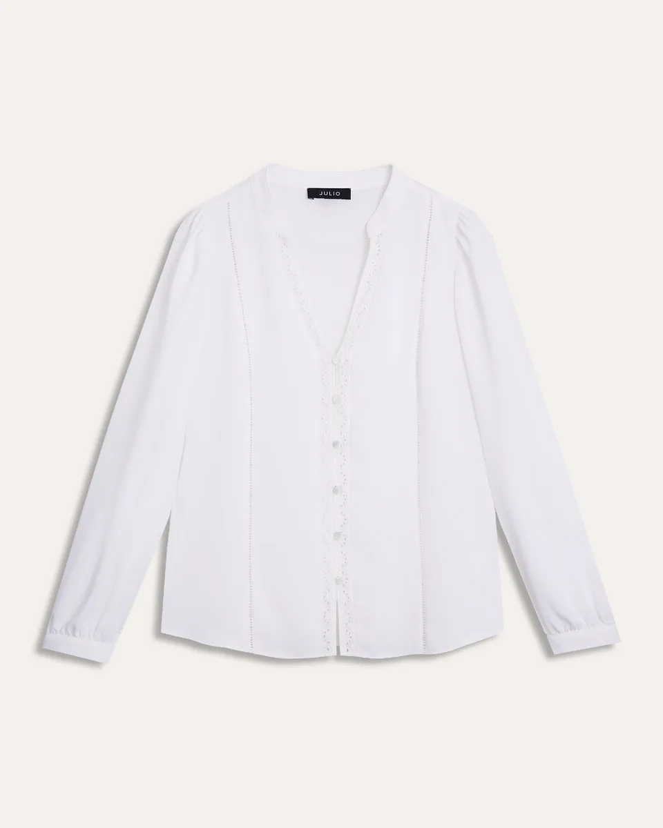 Blusa Blanca Escote V Detalle Crochet Y Escalerilla 