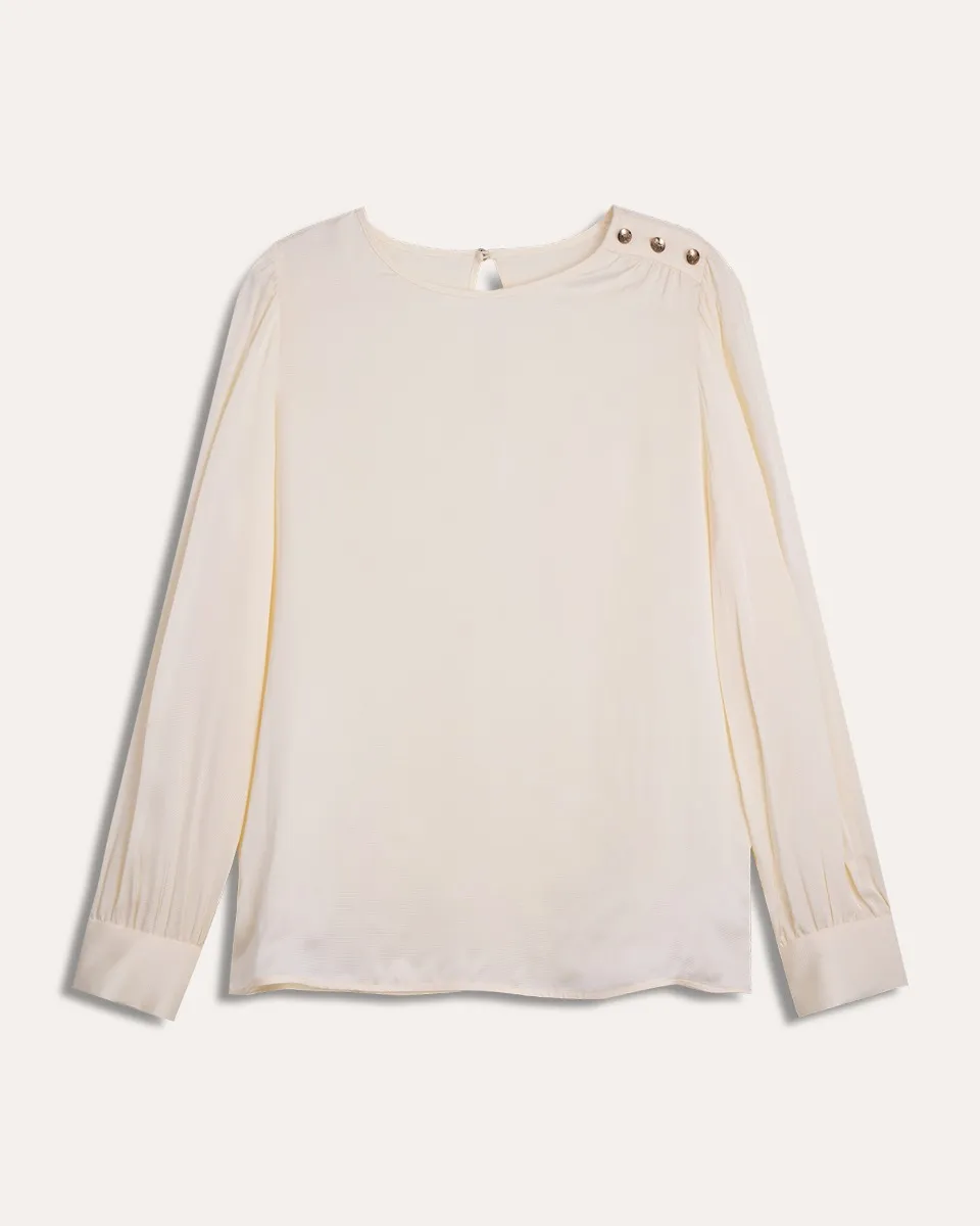 Blusa De Satín Con Textura Crema Botones Dorados 
