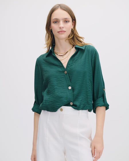 Blusa Corta Corrugada Verde Pino Enresortado En Cintura Y Charreteras