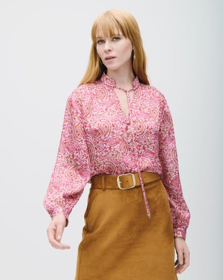 Blusa De Satín Fucsia Estampado Ornamental Cuello Mao Y Jaretas