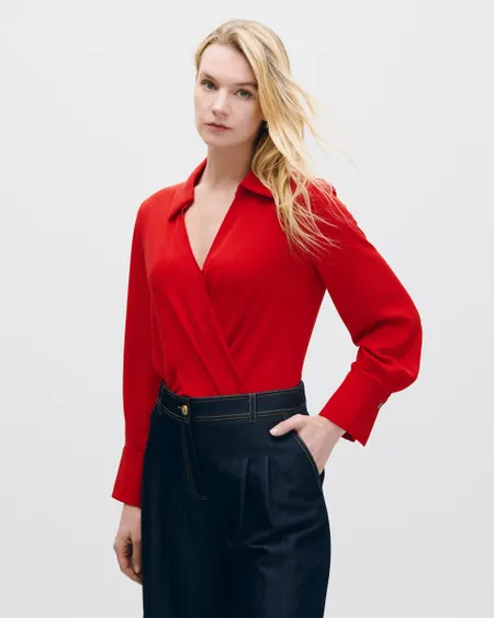 Blusa Envolvente Roja Cuello Camisero
