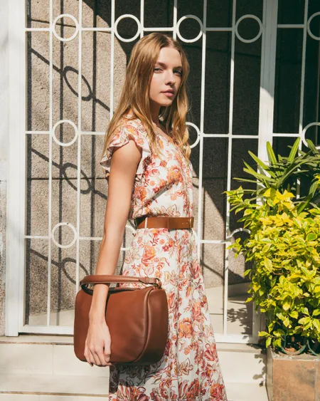 Vestido Midi Línea A Estampado Floral Manga Escarola Con Cinturón