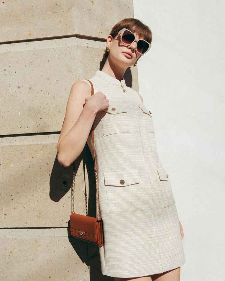 Vestido Silueta H Jacquard A Rayas Con Lúrex Cuello Mao Y Cierre 