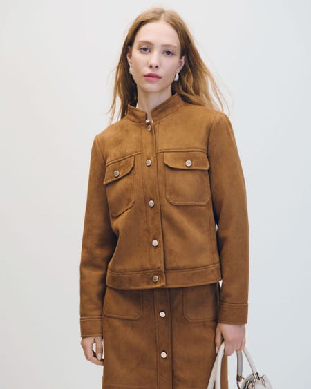 Chaqueta De Gamuza Camel Cuello Alto