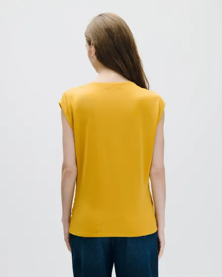 Blusa De Punto Envolvente Mostaza Con Frunces