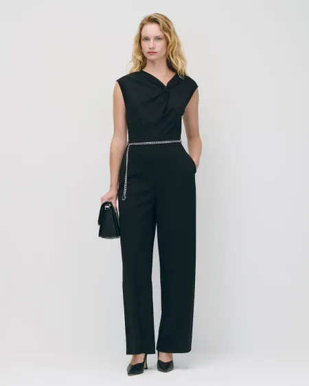 Jumpsuit Palazzo Negro Stretch Nudo En Escote Y Cadena