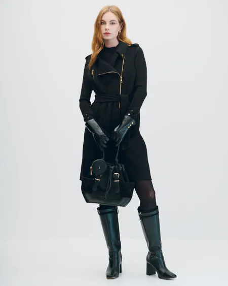 Chaleco Negro Largo Tipo Biker Cruzado De Lana Con Banda