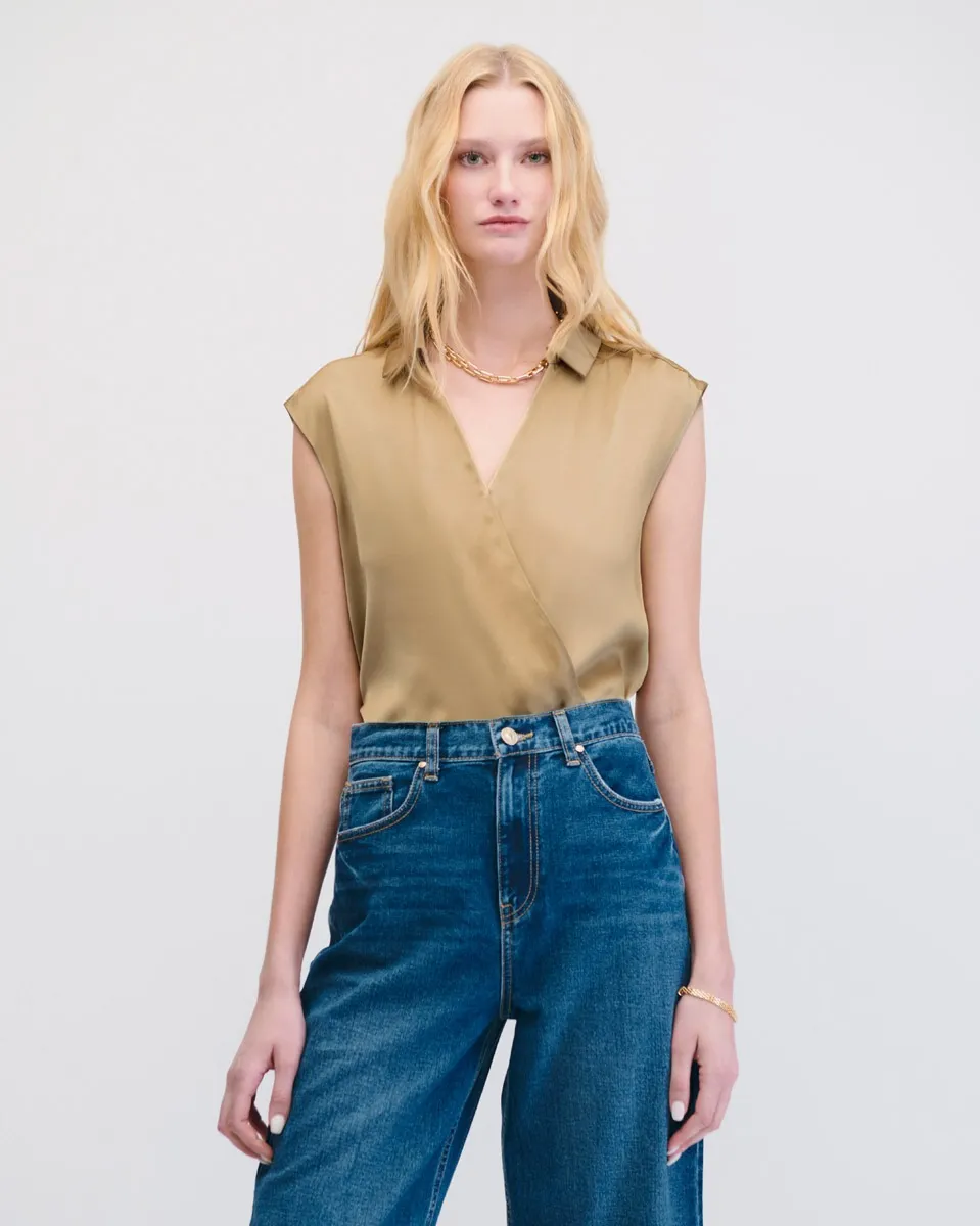 Blusa De Satín Envolvente Oro Cuello Camisero 