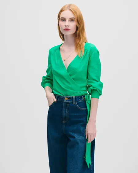 Blusa Envolvente Verde Trébol Flamé Corrugado Con Amarre