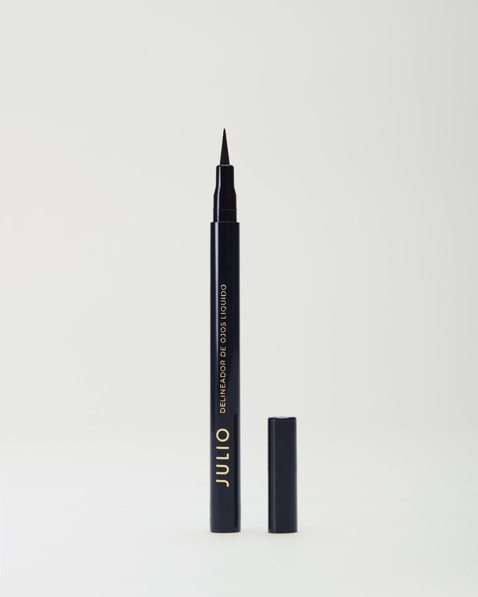 Delineador Negro Líquido De Ojos Resistente Al Agua Julio Beauty VARIOS