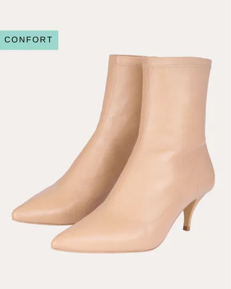 Botín De Piel Beige Tacón Kitten