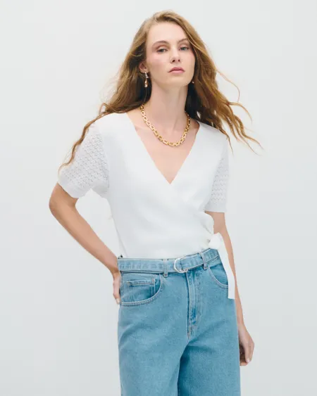 Blusa Blanca De Punto Envolvente Manga Bordada