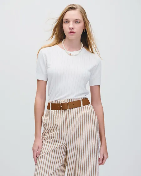 Blusa Blanca Tejido De Punto Detalle Calado A Rayas